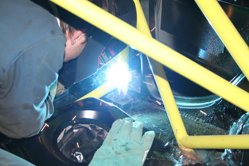 cagewelded084.jpg