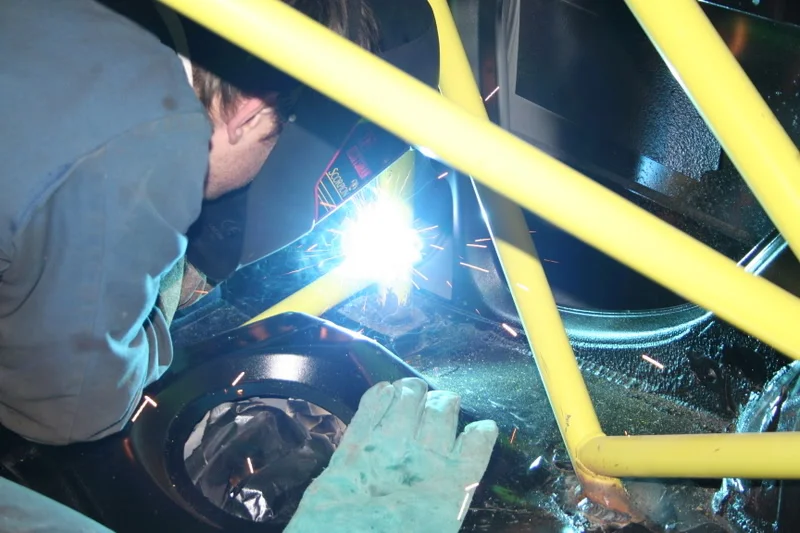 cagewelded084.webp