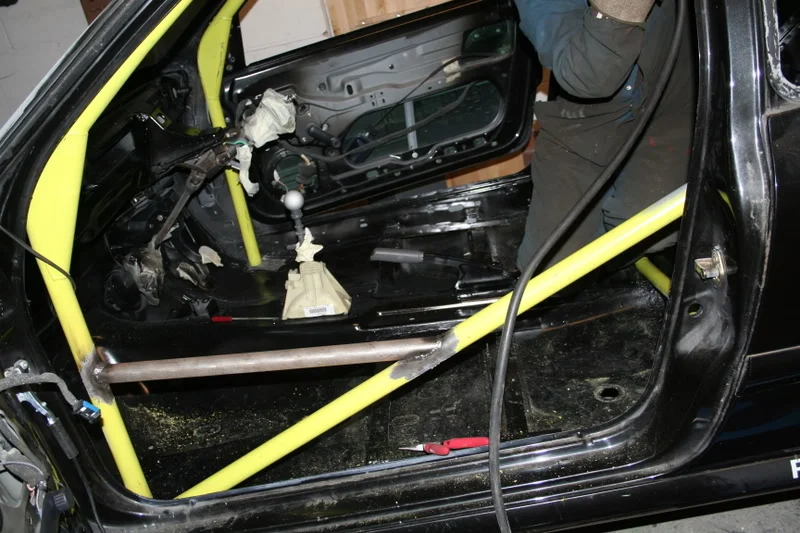 cagewelded095.webp
