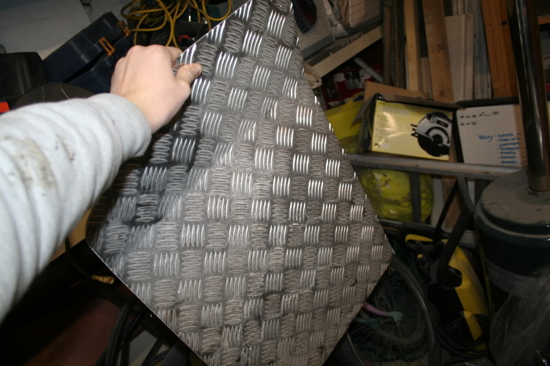 cagewelded103.jpg