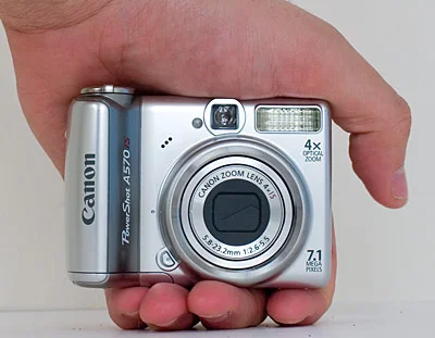 camera-inhand.webp