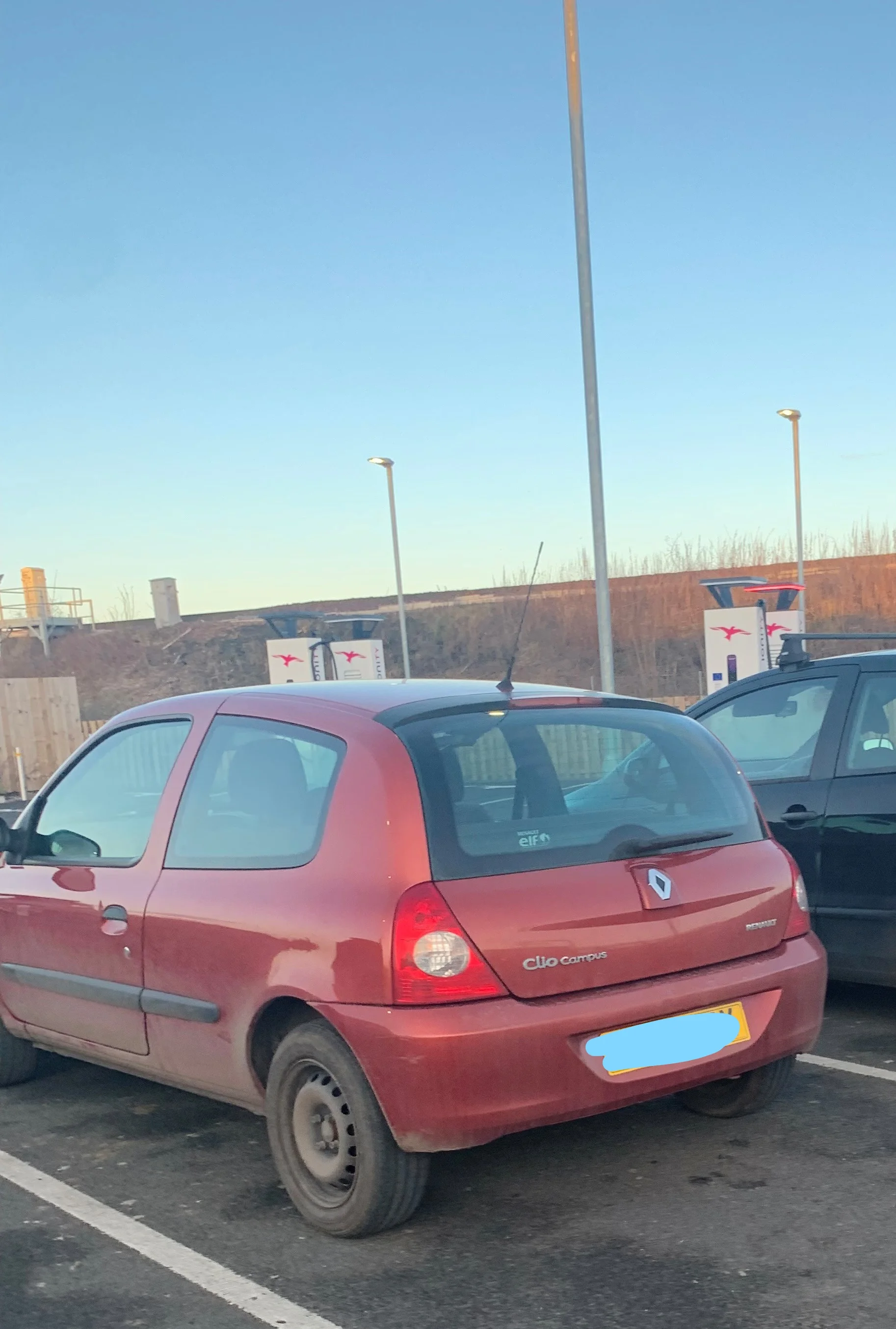 car 2_LI.webp