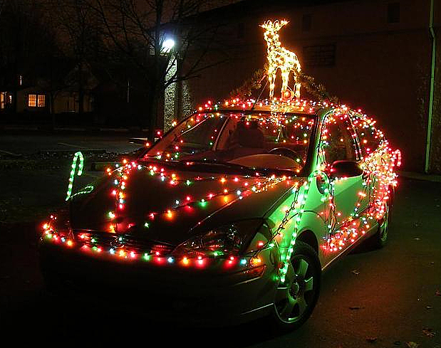 car-christmas-lights-by-Sterin.jpg