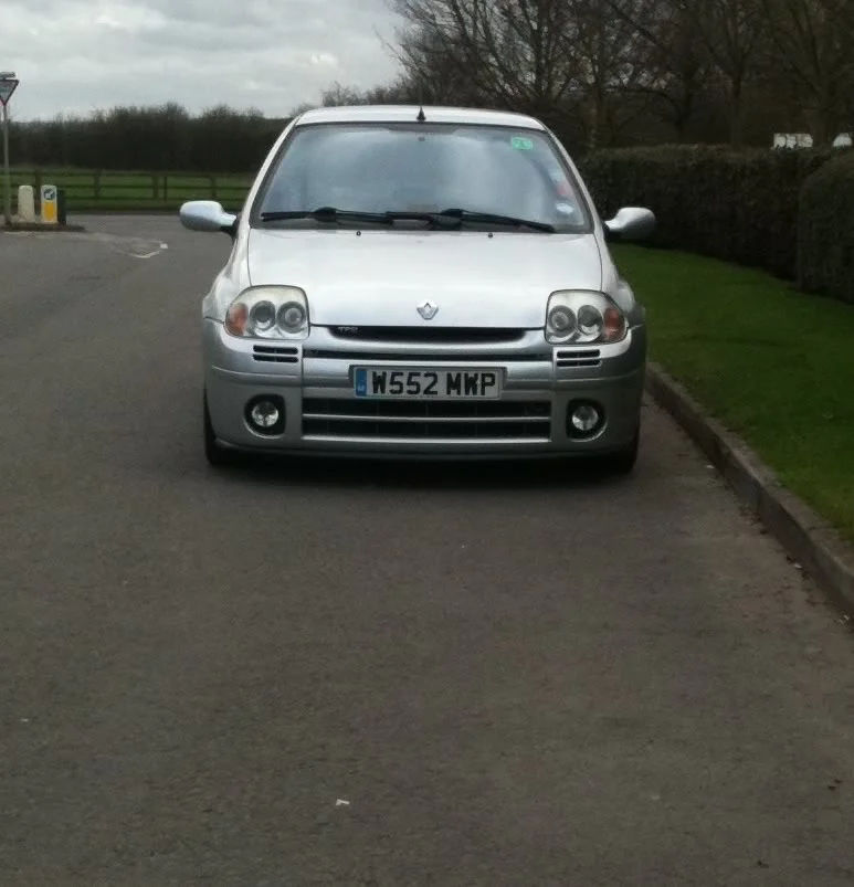 Car003-1.webp