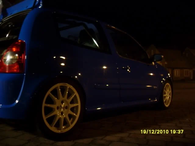 car004-3.webp