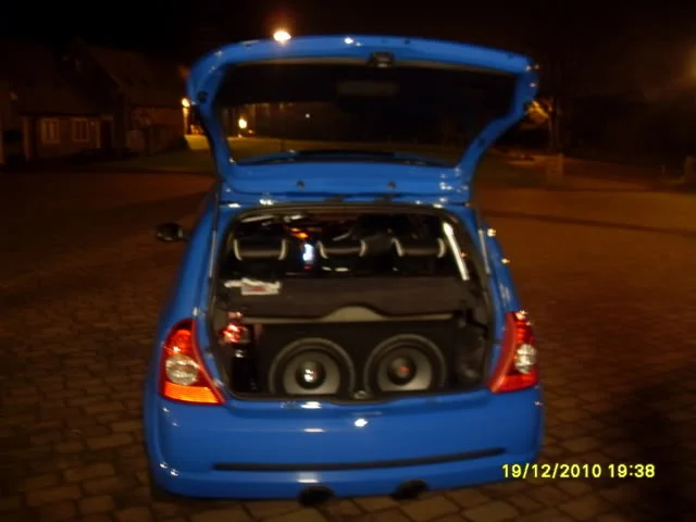car005-1.webp