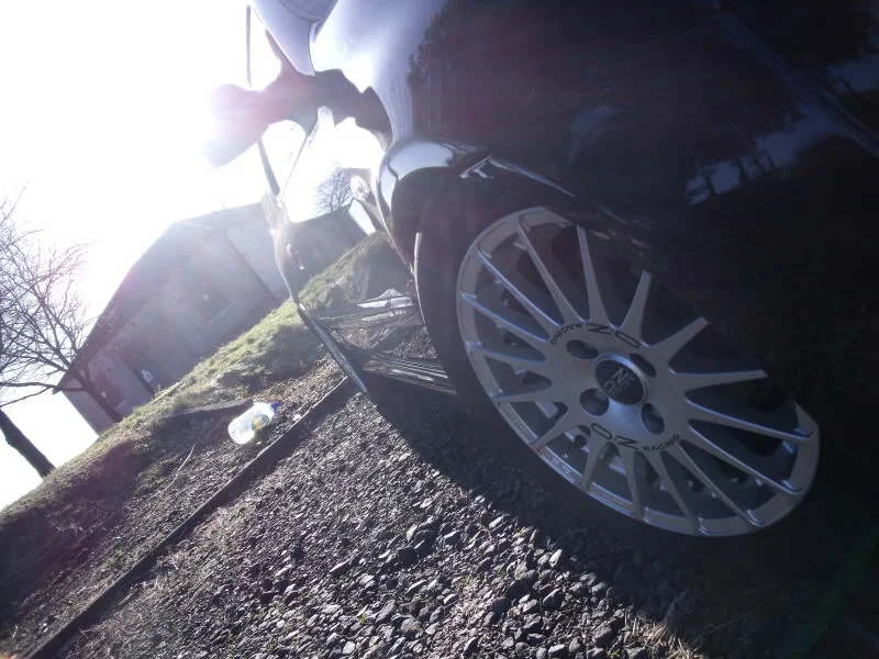 car009.webp