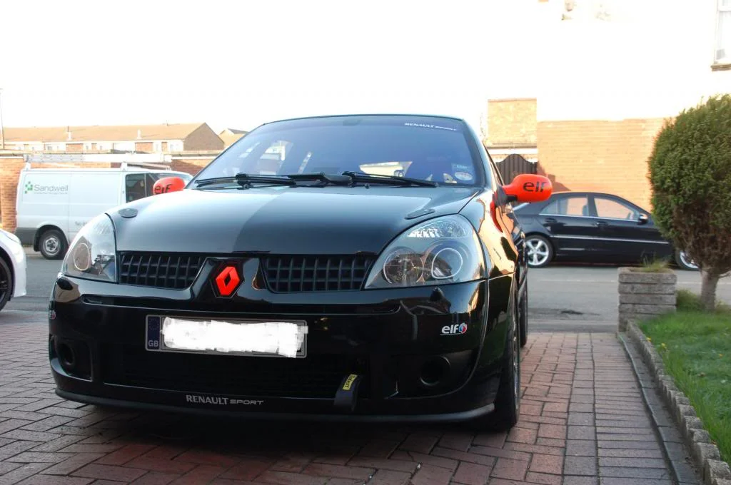 car1_zpsa03b75a0.webp