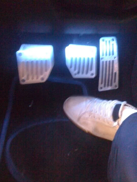 CAR2.webp