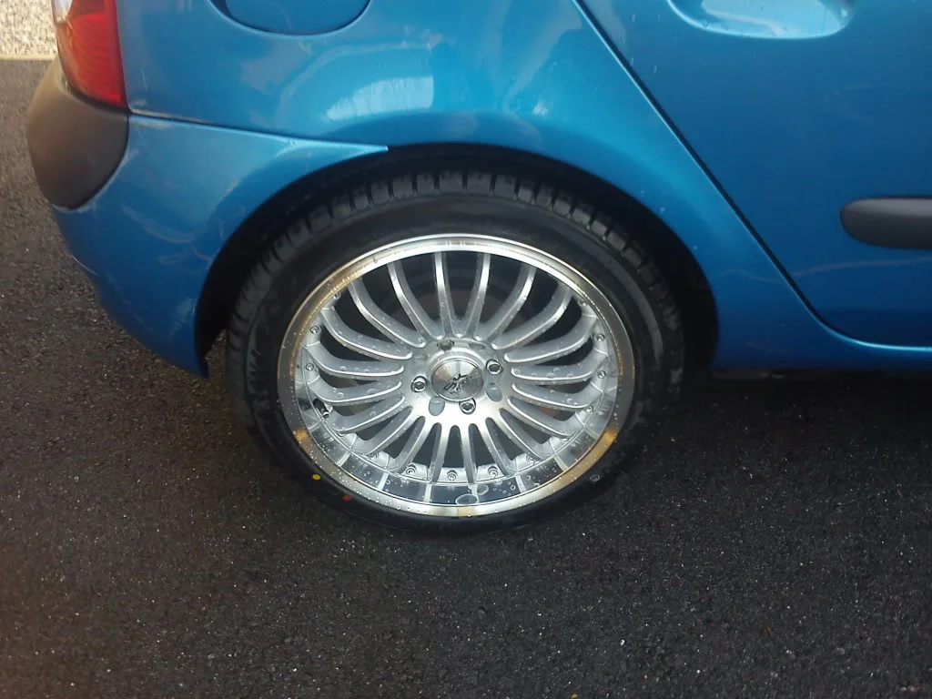 car2.webp