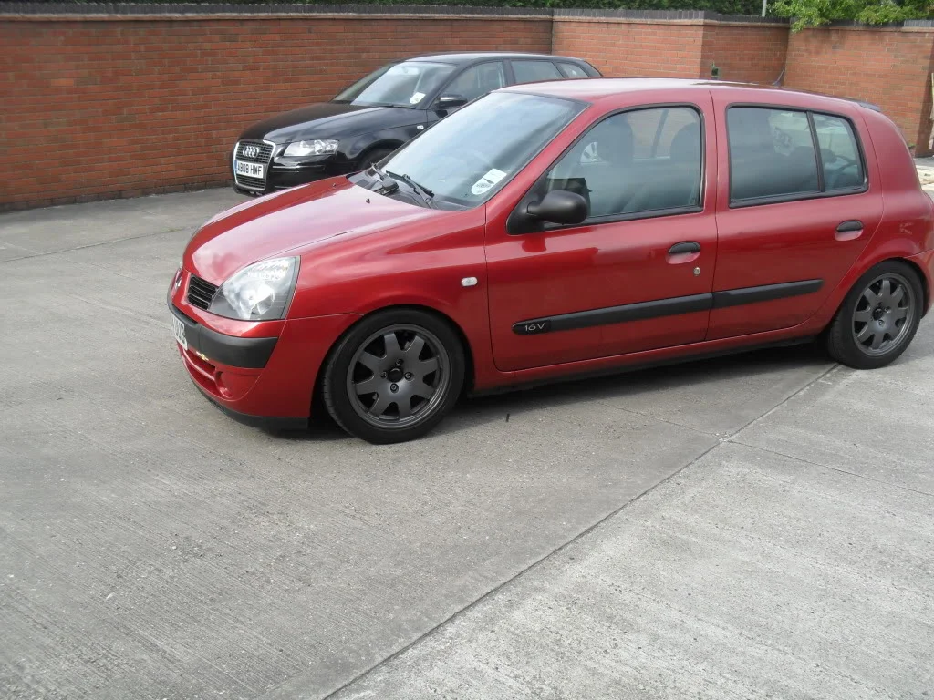 car2001.webp