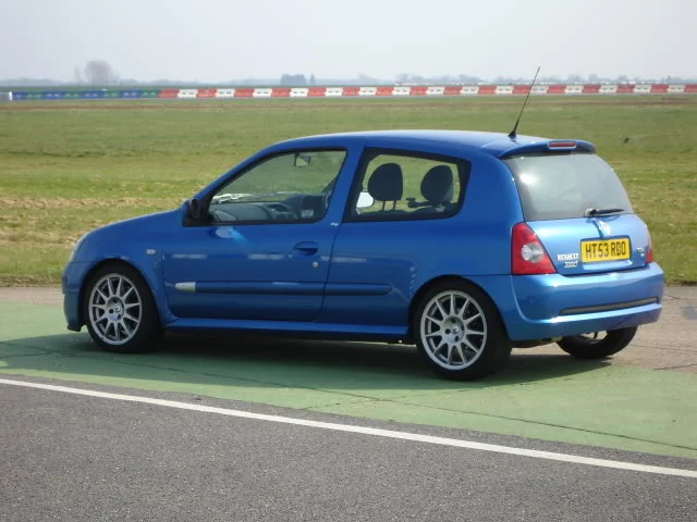 car2052.webp