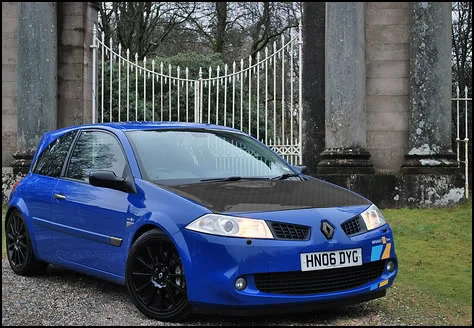 carbonfibremegane1.webp
