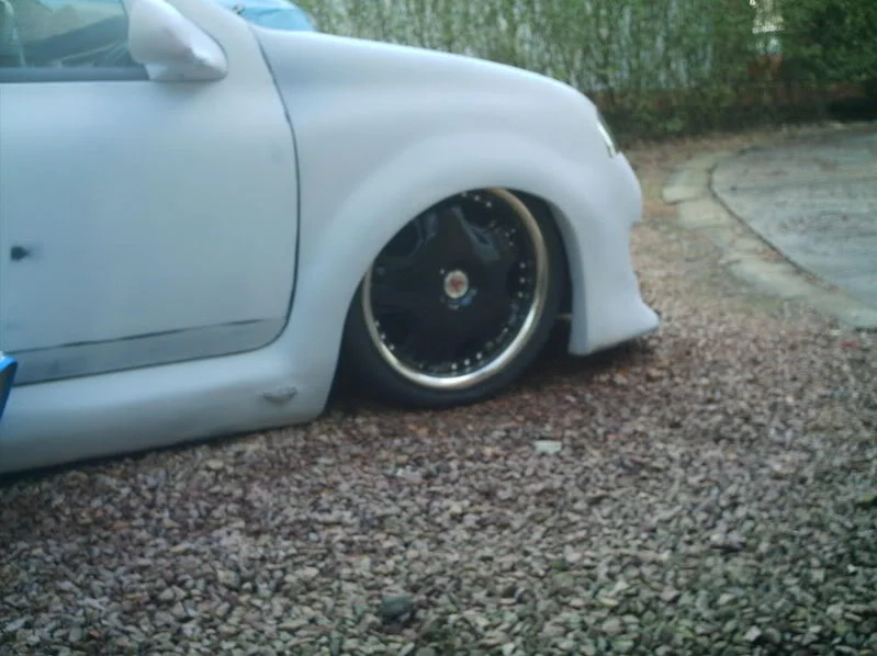 carpics250.webp