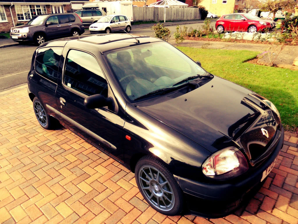 carwithturini.webp