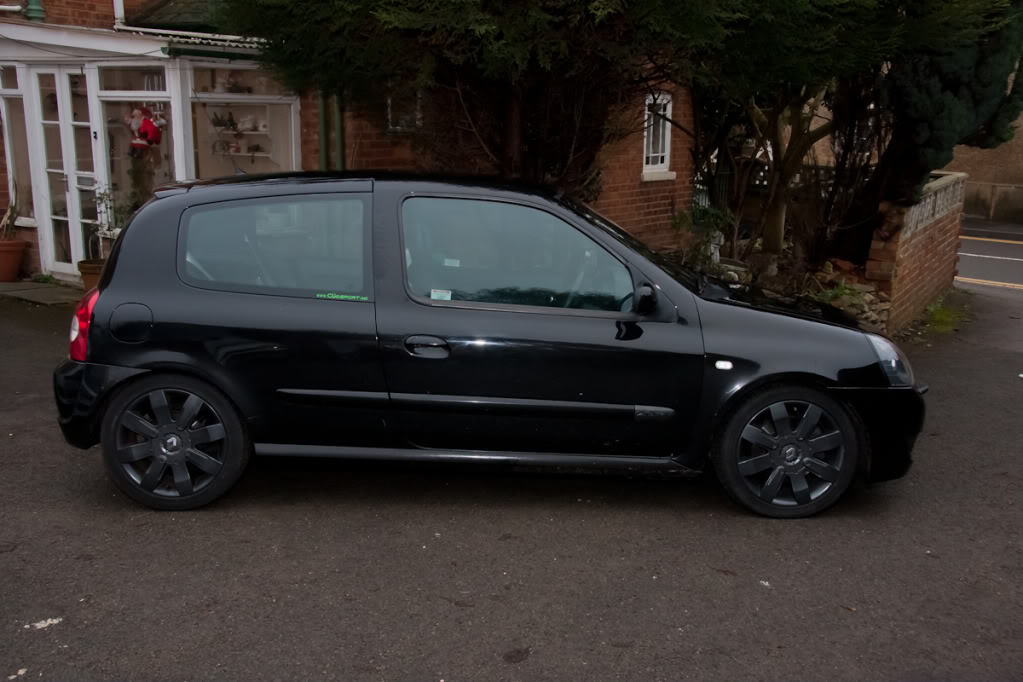 caryard.jpg caryard.jpg