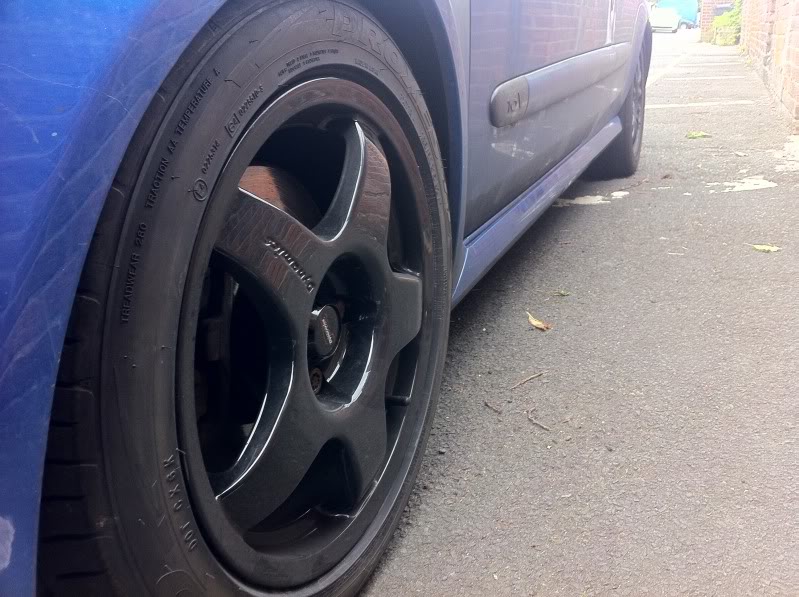 cb451989.jpg