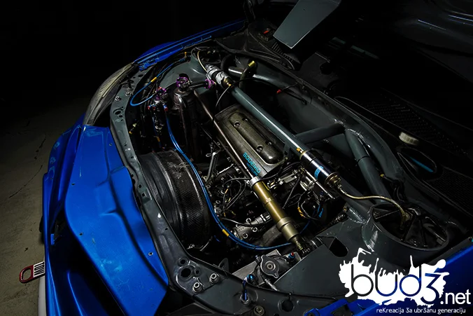 cb88esE.webp