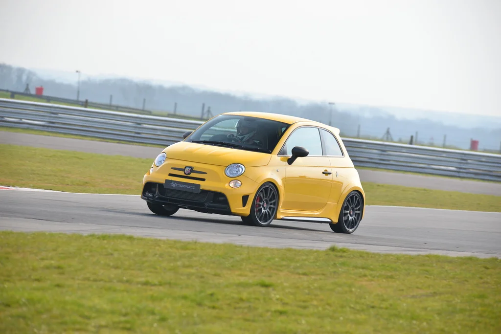 CH_160411_SN_Cars_0419_zpsdztshwyd.webp