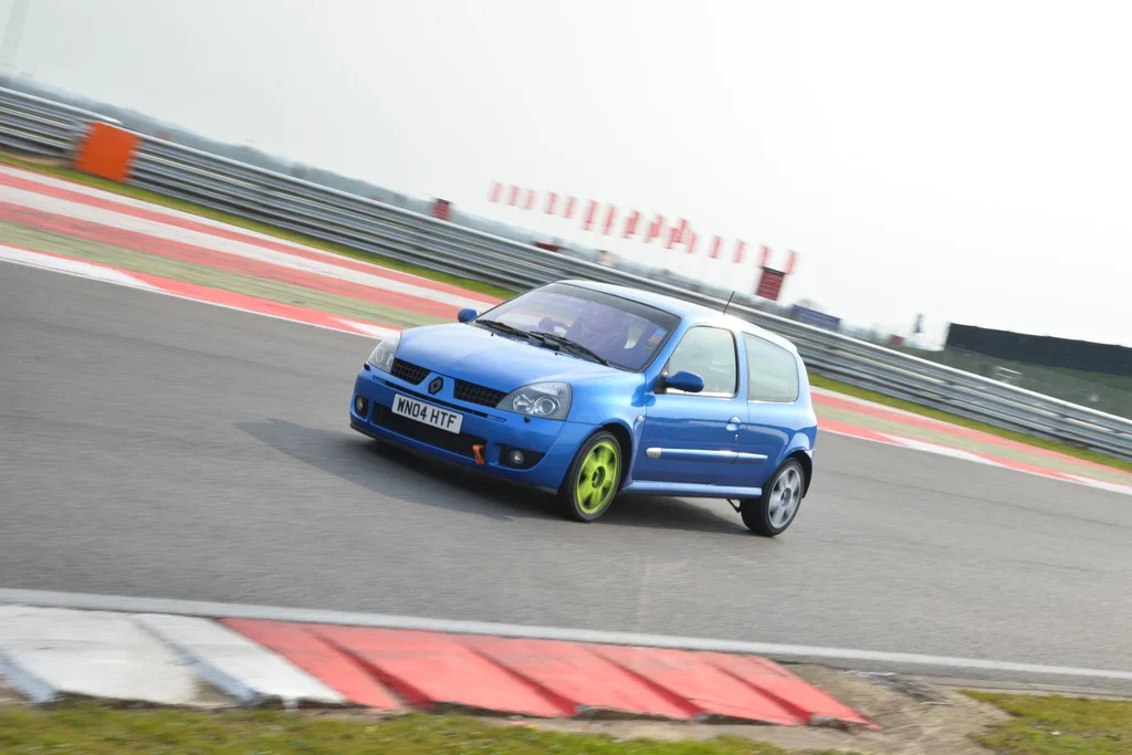 CH_160411_SN_Cars_1322_zpsrsa0kcxg.webp