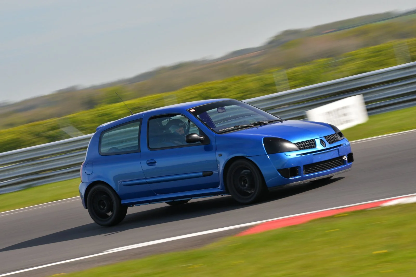 CH_160505_SN_Cars_1631.webp