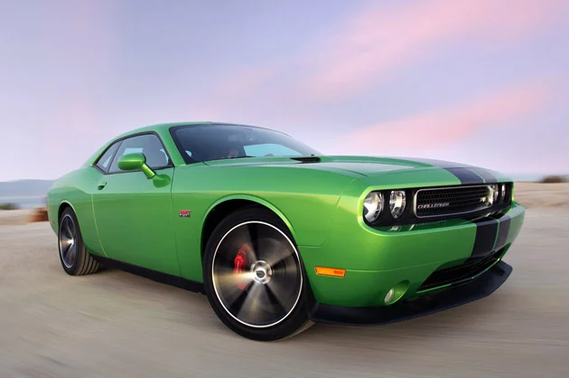 challenger-srt8-630.webp
