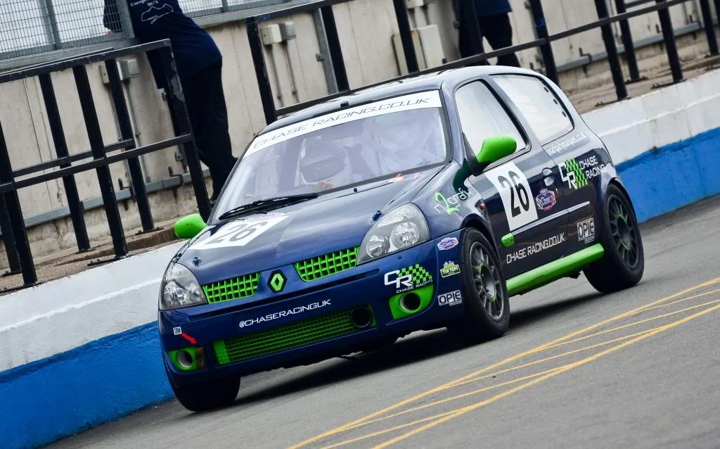 ChaseRacing2013-Donington-53-23_zps9a5762a5.webp