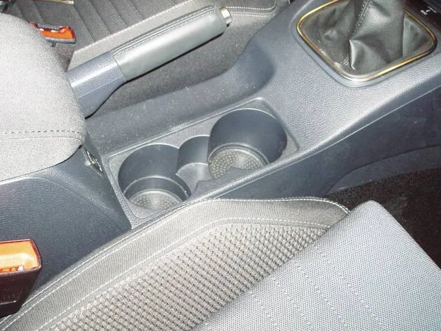 Cheap_Cup_Holder.webp