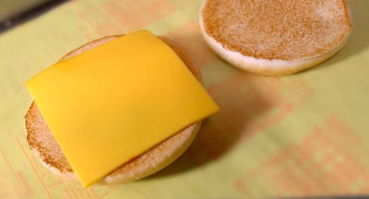 Cheese_McDonalds3.jpg