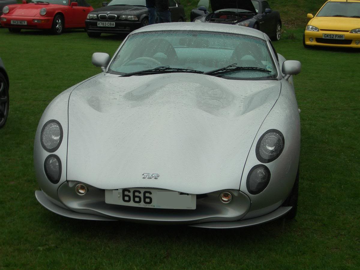 CIMG2103Custom.jpg