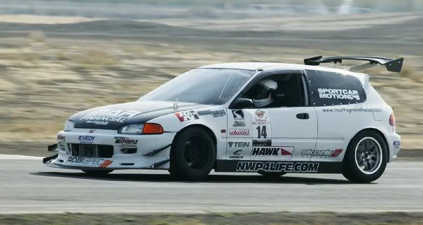 civic02.webp