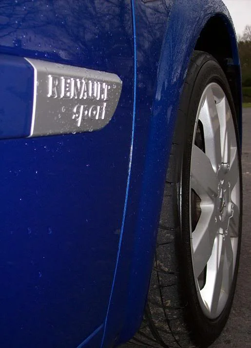 CLEAN026.webp