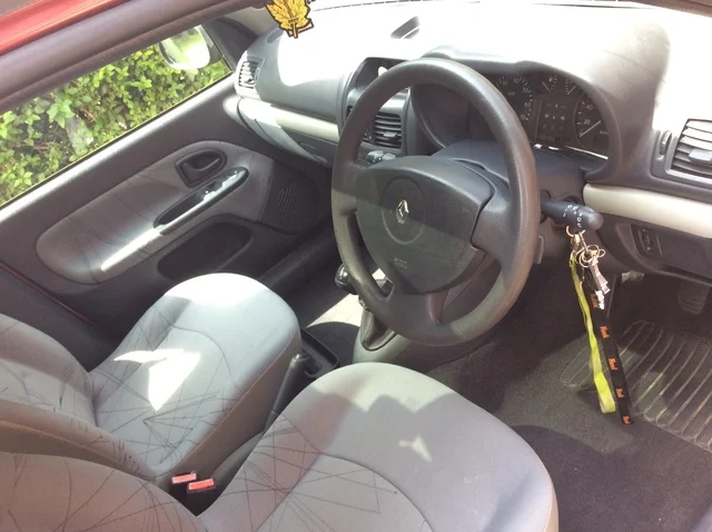 Clean_Interior_2.webp