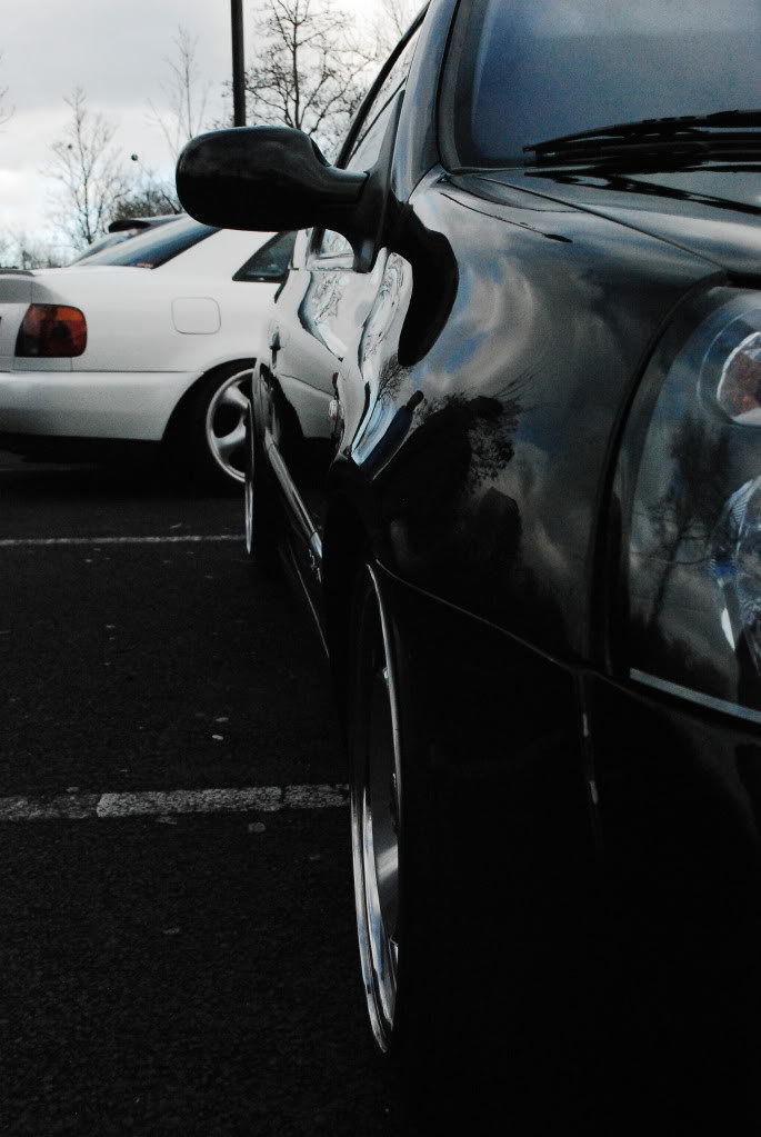 Cleaned-UKXmasMeet024.jpg Cleaned-UKXmasMeet024.jpg