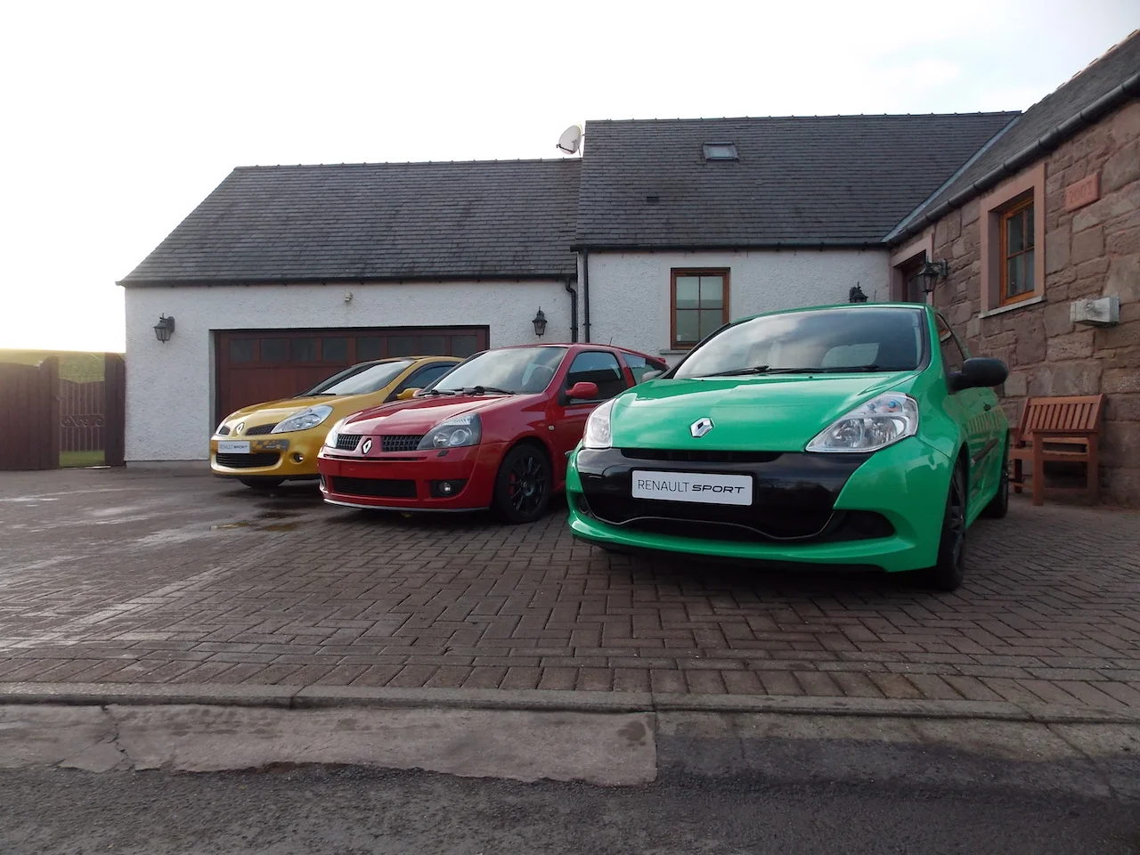 Clio 034.webp
