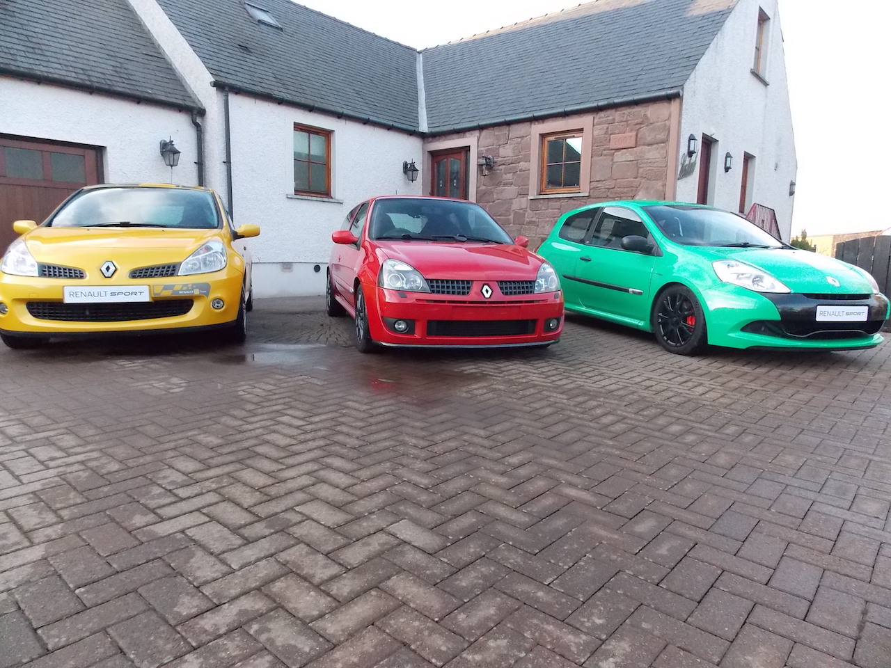 Clio 043.JPG
