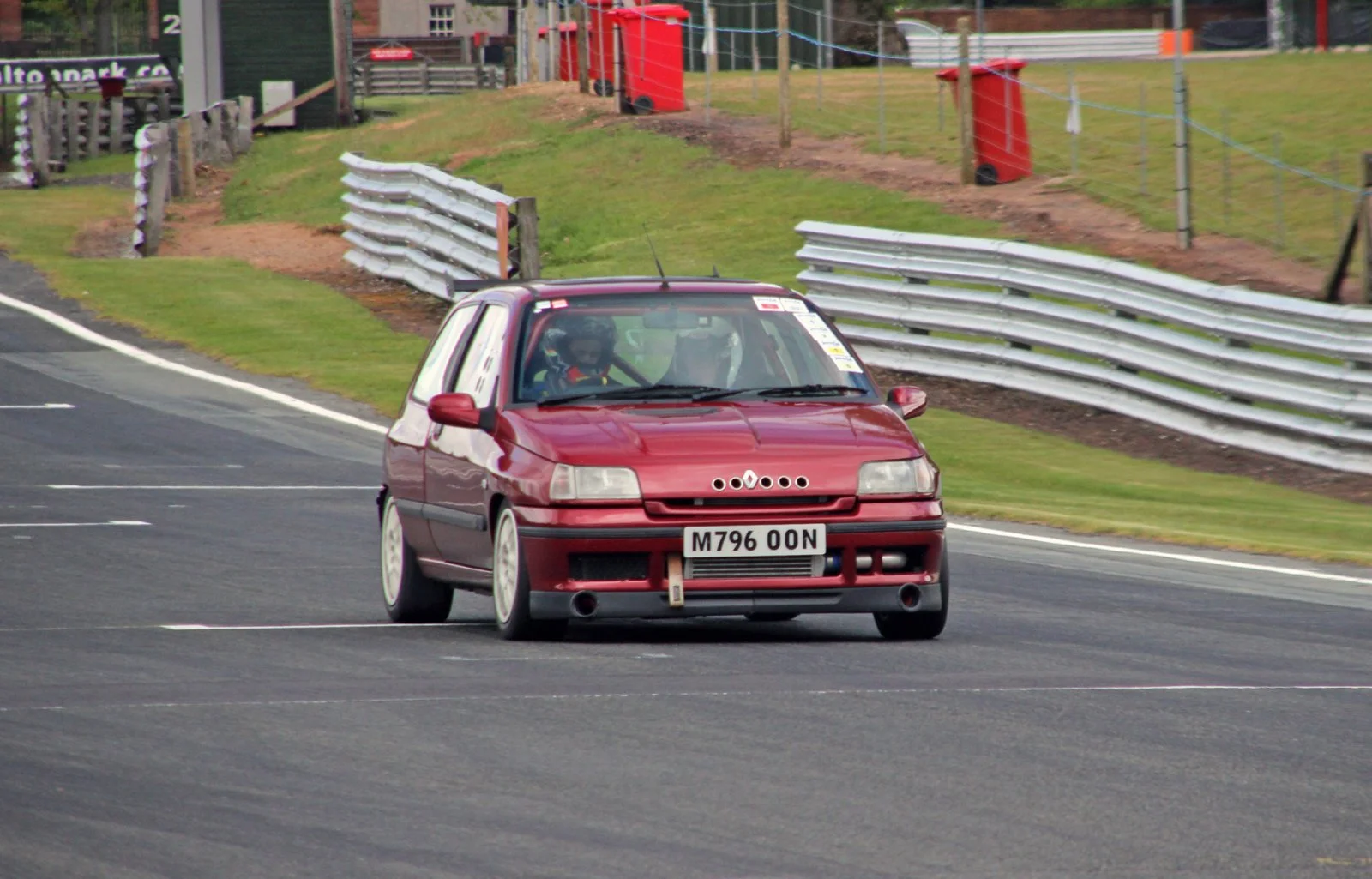 Clio 1.8 turbo.webp