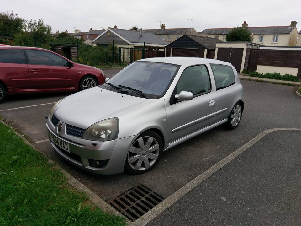 clio 1.jpg clio 1.jpg