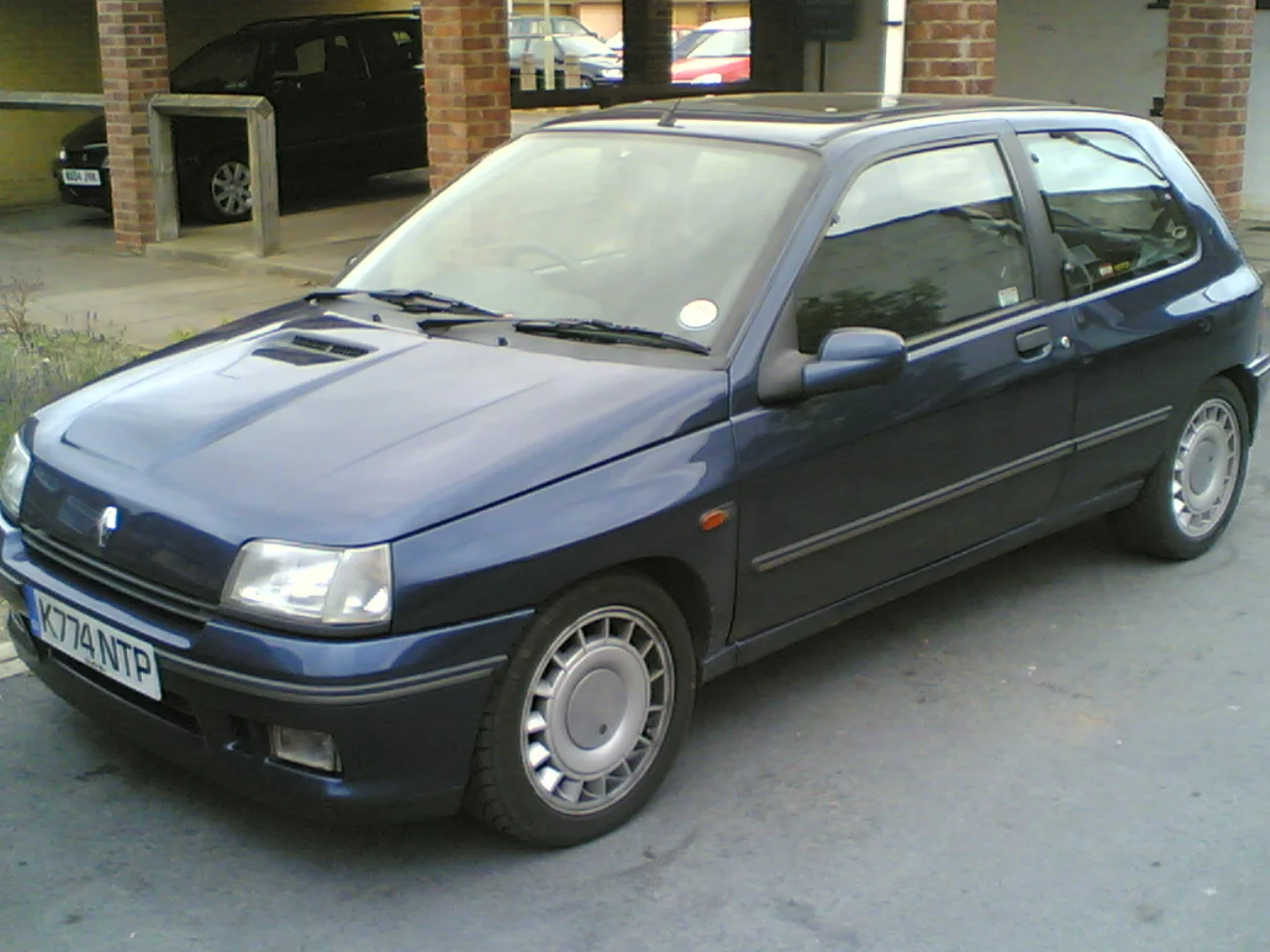 Clio 16v.webp