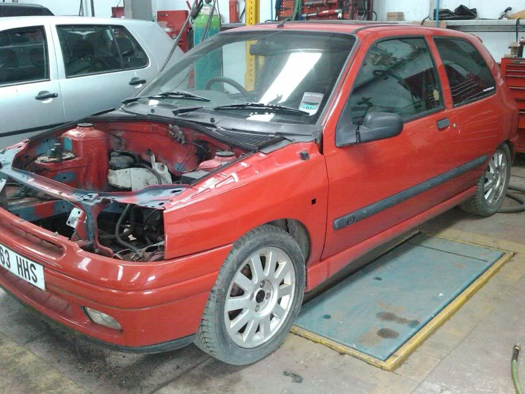 clio-17-05-10-018.webp