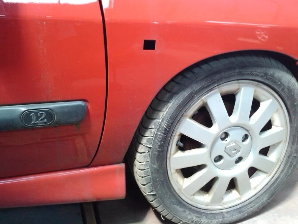 clio-17-05-10-06.webp