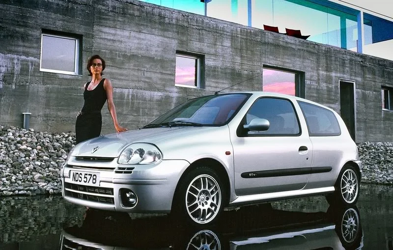 Clio-172-1.webp