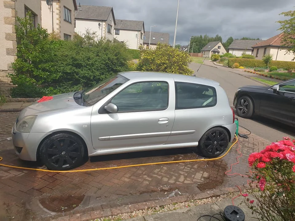 clio 2.webp