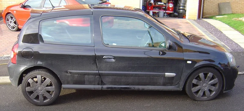clio%20-%202%202_zpspvm3yb8b.webp