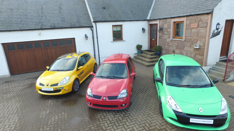 Clio%20005.jpg