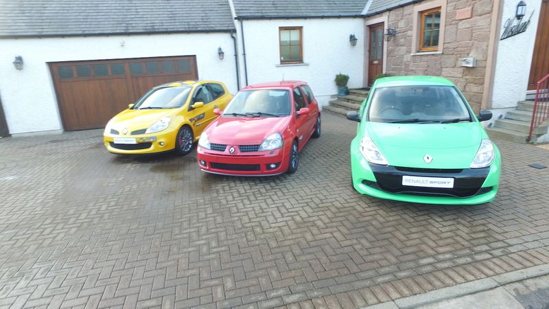 Clio%20006.jpg