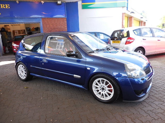 CLIO%20010_zpsjhrmfxfo.jpg