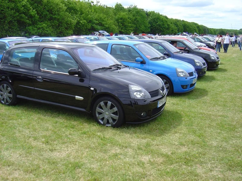 clio%20FCS05%20-%201_zpshfdvlt9d.webp