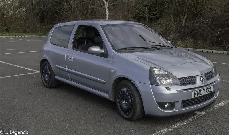Clio%20March%202016%2025%20of%2029.webp
