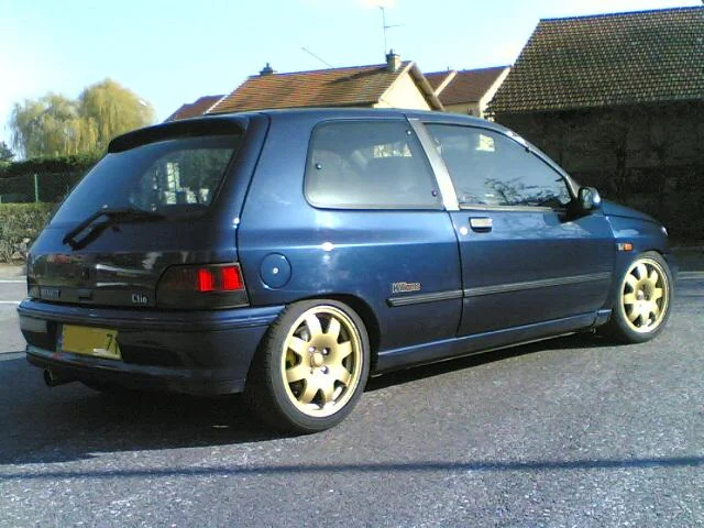 Clio%20Williams%20-%20Manu%20Lapraye1.webp